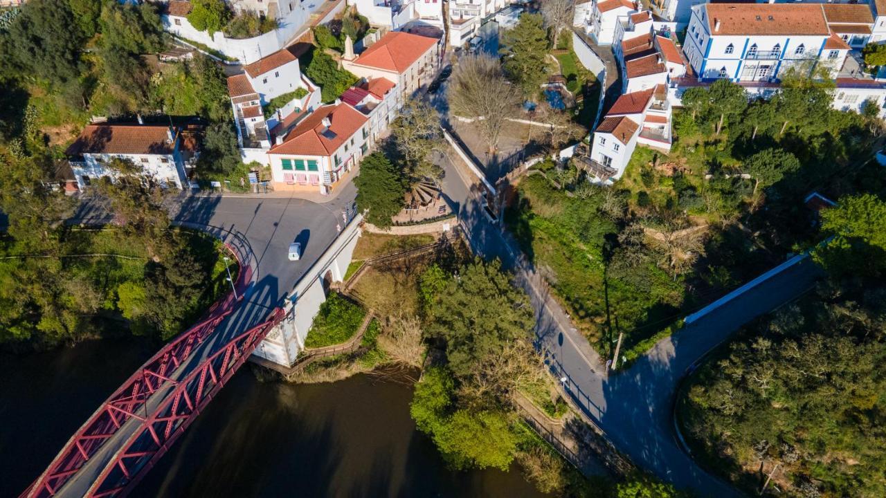 Romantic Riverside Retreat Одемира Экстерьер фото